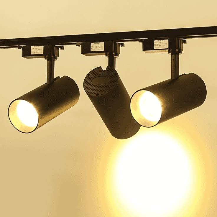 Track Ligjy